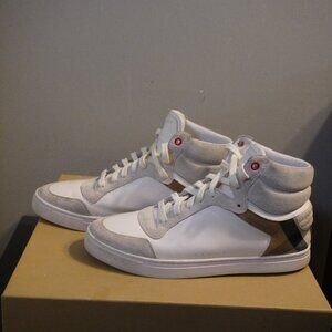 Size 8.5 Burberry Check High-Top Sneakers White/Grey Suede Leather – Used